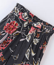 Load image into Gallery viewer, Floral Printed Belted Plazzo