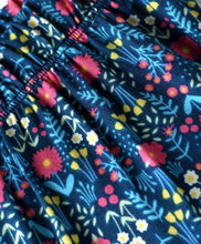 Load image into Gallery viewer, Floral Printed Full Length Flared Leggings