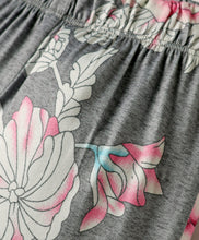 Load image into Gallery viewer, Floral Printed Full Length Flared Leggings