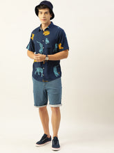 Load image into Gallery viewer, Tiger Printed Half Sleeves Mens Shirt