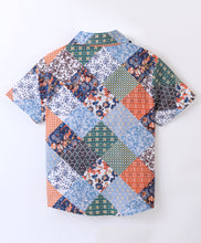 Load image into Gallery viewer, Hankerchief Print Half Sleeves Shirt