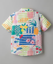 Load image into Gallery viewer, Cotton Woven Abstract Half Sleeves Shirt