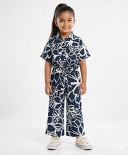 Load image into Gallery viewer, Woven Floral Printed Crop Top Culotte Pant Co-ord Set