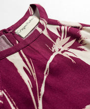 Load image into Gallery viewer, Floral Halter Neck Crop Top and Pant Set