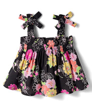 Load image into Gallery viewer, Floral Printed Straped Top Belted Short Co-ord Set