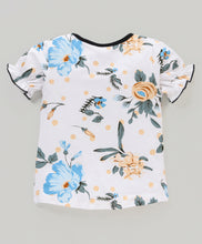 Load image into Gallery viewer, Floral V shape Frill with Bow Top Short Set
