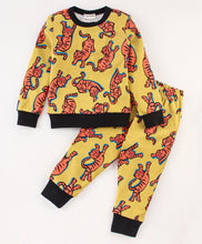 Load image into Gallery viewer, Tiger Printed Sweatshirt Jogger Set