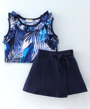 Load image into Gallery viewer, Leaves Printed Frilled Top Flapped Short Set