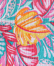 Load image into Gallery viewer, Floral Color Block Crop Top Short Set