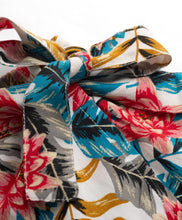 Load image into Gallery viewer, Floral Printed Woven Bow Applique Skort