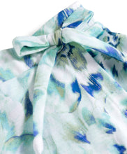 Load image into Gallery viewer, Floral Printed Bow Applique Skort