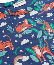 Load image into Gallery viewer, Jungle Printed Full Sleeves Cotton Tshirt