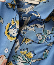 Load image into Gallery viewer, Floral Printed Half Sleeves Crop Shirt