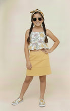 Load image into Gallery viewer, Floral Printed Woven Tiered Sleeveless Top