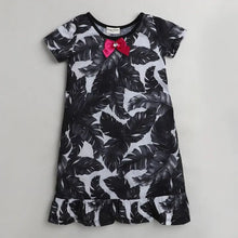 Load image into Gallery viewer, Forest Printed Nighty