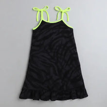 Load image into Gallery viewer, Abstract Open Strap with Frill Nighty