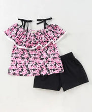 Load image into Gallery viewer, CrayonFlakes Soft and comfortable Floral Strap Cold Shoulder Top Short Set