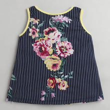 Load image into Gallery viewer, CrayonFlakes Soft and comfortable Floral Striped Printed Set