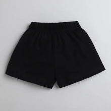 Load image into Gallery viewer, CrayonFlakes Soft and comfortable Checkered Open Strap and Frill Set