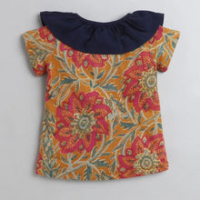 Load image into Gallery viewer, CrayonFlakes Soft and comfortable Floral Neck Frill Leggings Set