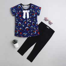 Load image into Gallery viewer, CrayonFlakes Soft and comfortable Animal Print with Bow Leggings Set