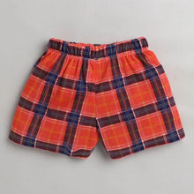 Load image into Gallery viewer, CrayonFlakes Soft and comfortable Checkered Printed Short