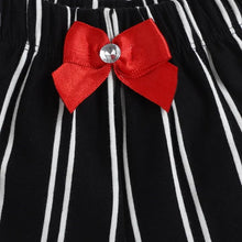 Load image into Gallery viewer, CrayonFlakes Soft and comfortable Striped Printed with Bow Short