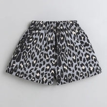 Load image into Gallery viewer, CrayonFlakes Soft and comfortable Leopard Printed Short