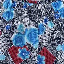 Load image into Gallery viewer, CrayonFlakes Soft and comfortable Abstract Floral Printed Short