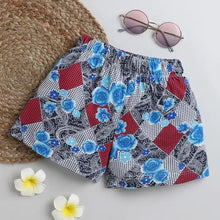 Load image into Gallery viewer, CrayonFlakes Soft and comfortable Abstract Floral Printed Short