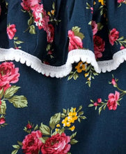 Load image into Gallery viewer, CrayonFlakes Soft and comfortable Strap Cold Shoulder Floral Printed Top