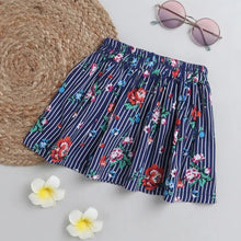 Load image into Gallery viewer, CrayonFlakes Soft and comfortable Flowers and Strips Printed Skirt