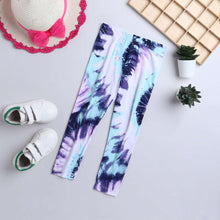 Load image into Gallery viewer, CrayonFlakes Soft and comfortable Tie and Dye Printed Leggings