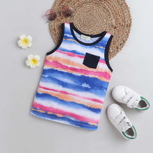 Load image into Gallery viewer, Striped Printed Tshirt