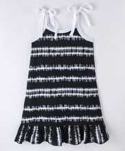 Load image into Gallery viewer, Tie and Dye with Bottom Frill Straped Nighty