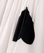 Load image into Gallery viewer, Hearts Printed Straped Bow Dress