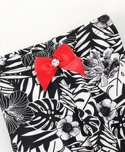 Load image into Gallery viewer, Forest Printed with Bow Leggings