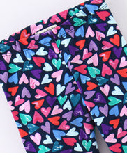 Load image into Gallery viewer, Hearts Printed Leggings