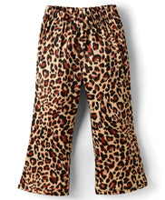 Load image into Gallery viewer, Leopard Print Full Length Flared Leggings