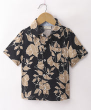 Load image into Gallery viewer, Floral Printed Half Sleeves Shirt