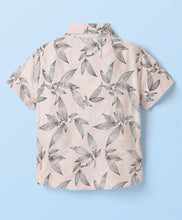 Load image into Gallery viewer, Leaves Printed Half Sleeves Shirt