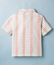Load image into Gallery viewer, Cotton Woven Striped Half Sleeves Shirt