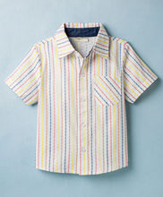 Load image into Gallery viewer, Cotton Woven Striped Half Sleeves Shirt