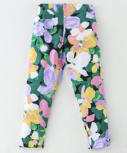 Load image into Gallery viewer, Solid V Frilled Top Floral Leggings Set
