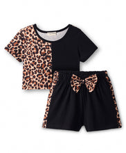 Load image into Gallery viewer, Animal Print Color Block Crop Top Shorts Set
