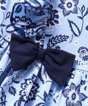 Load image into Gallery viewer, Floral printed Frilled Top Solid Short Set
