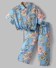 Load image into Gallery viewer, Floral Printed Crop Collar Top Belted Palazzo Set