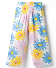 Load image into Gallery viewer, Floral Printed Straped Crop Top Culotte Pant Co-ord Set