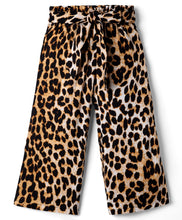 Load image into Gallery viewer, Solid Straped Crop Top Animal Print Culotte Pant Set