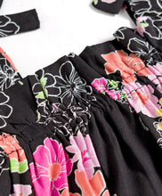 Load image into Gallery viewer, Floral Printed Straped Top Belted Short Co-ord Set